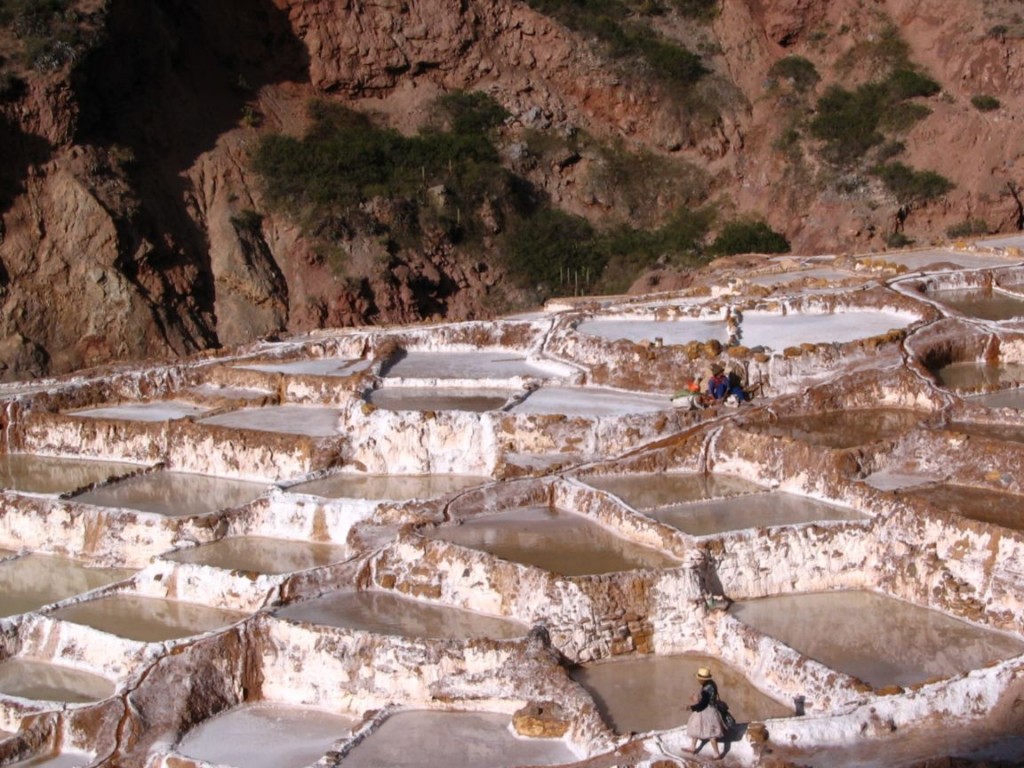 salt-terraces-urubamba-peru